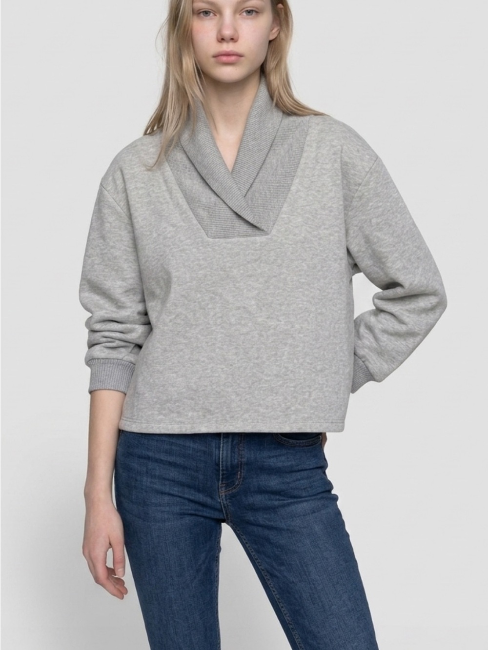 Relaxed Shawl-Collar Turtleneck Sweater in Light Gray